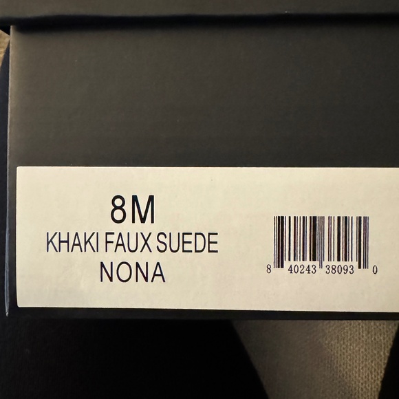 NWOT J Slides Quilted Sneakers - Picture 2 of 13